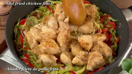 ببینید؛ دستور پخت یک شام خوشمزه اسپانیایی با 3 عدد فیله مرغ